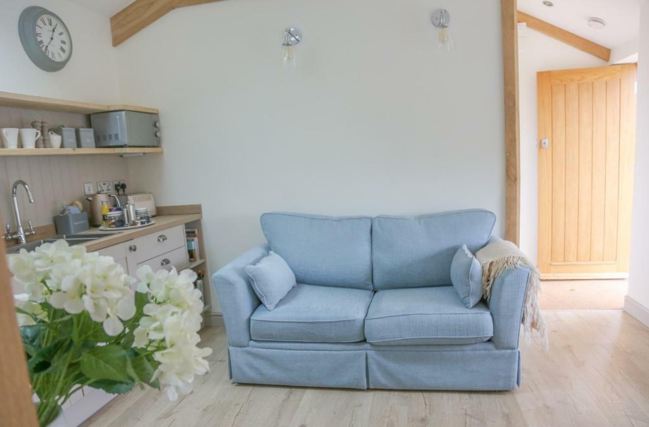 Barley - Cosy Stylish Apartment - Easy Access To Bath And Many Nearby Attractions ボックス エクステリア 写真